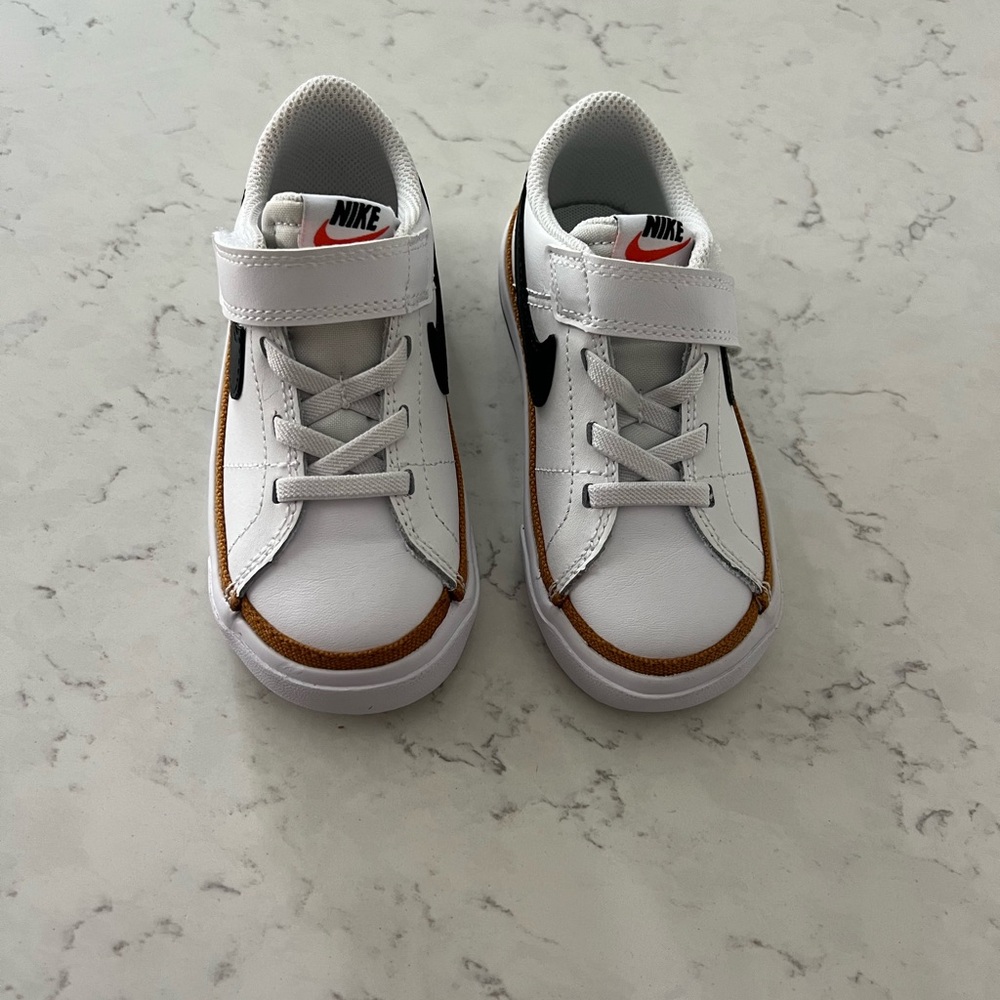 Nike Court Legacy (Toddler) Never Worn